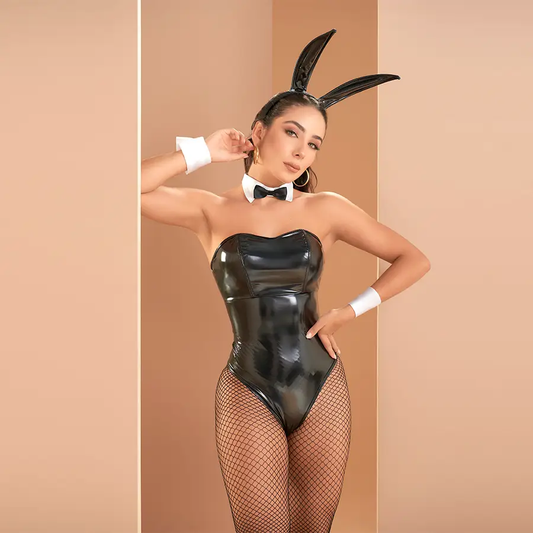 Neo Play Disfraz Coneja Negro Conjunto Body Ajustado Con Cola Y Orejas by CEREZA LINGERIE