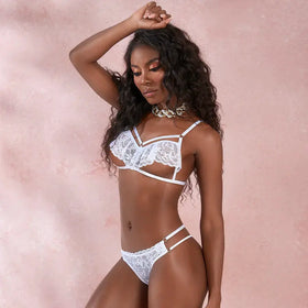 Conjunto Virginia Blanco Dos Piezas Con Encaje Nylon Elastano by SEXSHOPLAMORE